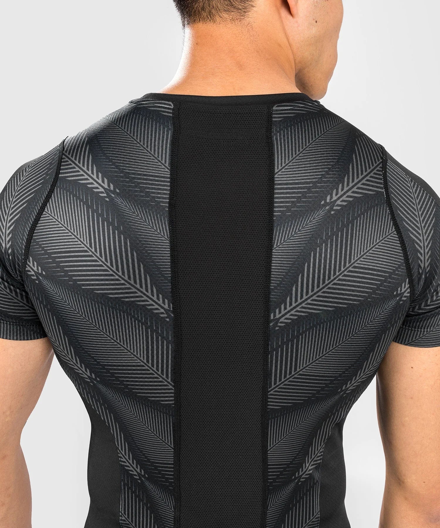 Venum - Phantom Rashguard Short Sleeves