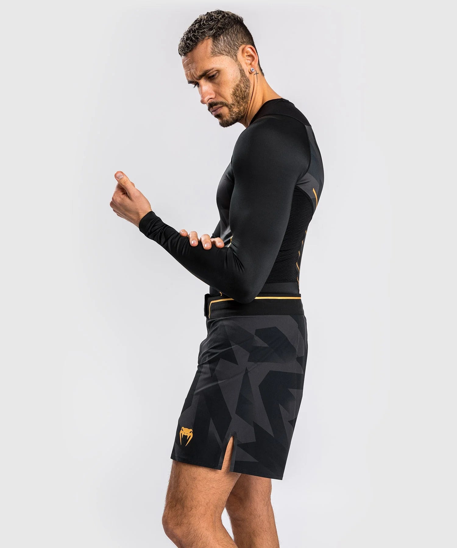 Venum - Razor Rashguard Long Sleeves