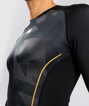 Venum - Razor Rashguard Long Sleeves