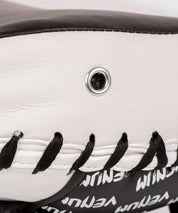 Venum - Absolute Kick Pads (Pair)