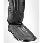 Venum - Elite Evo Shin Guards