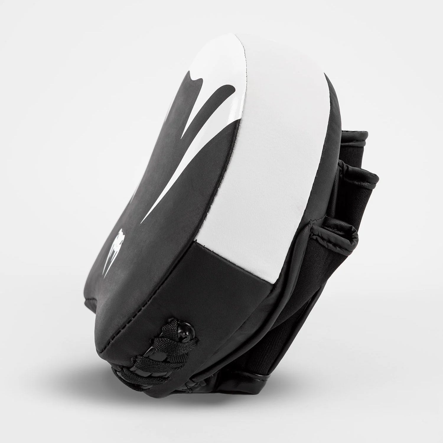 1_252F1_252F4_252F8_252F11486b08ce41e40d9484712626bcb3087b2821f0_ELITE_COACHING_MITTS_MINI_BLACK_WHITE_2_b0c86e07-aba8-457d-9281-390718ad8b18.webp