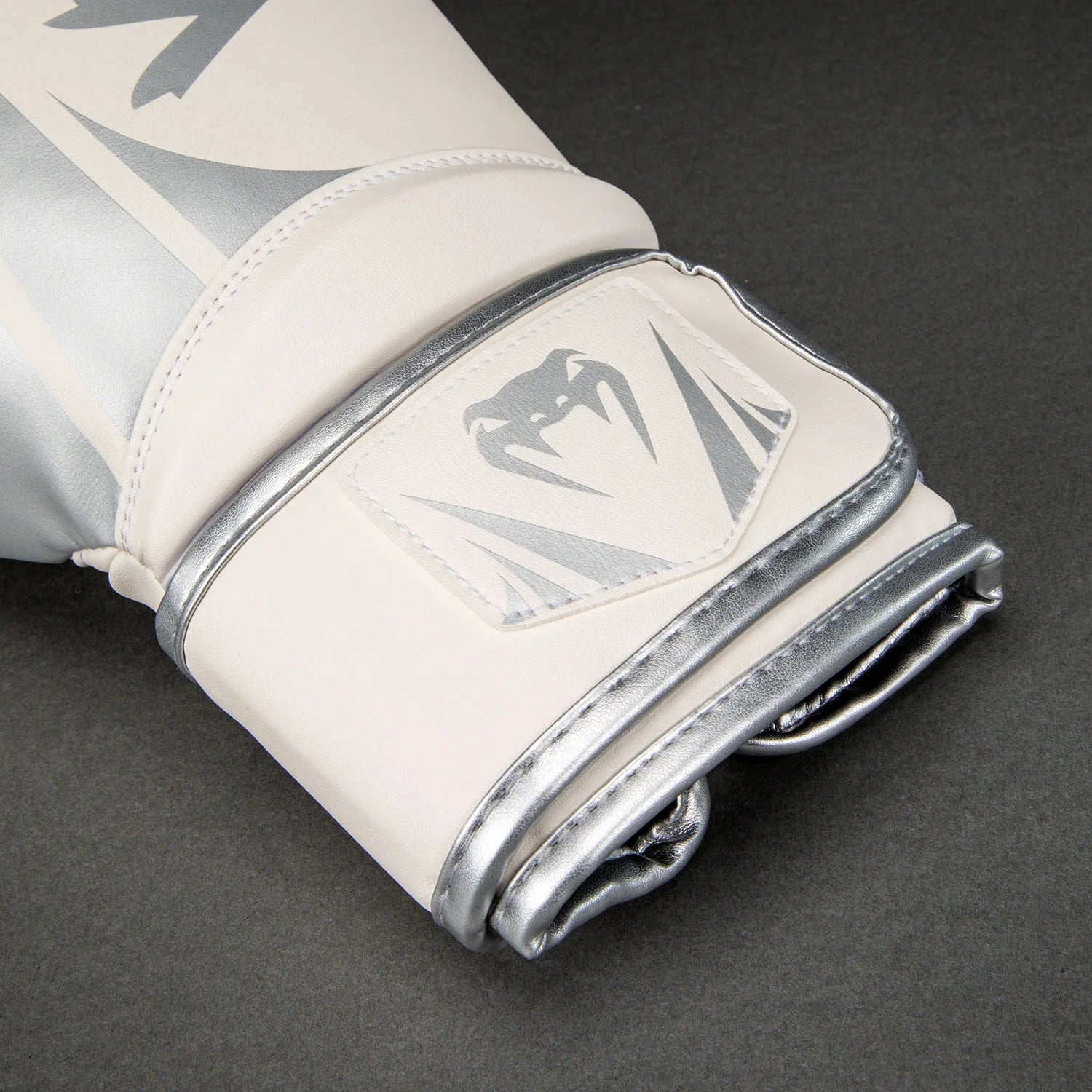 Venum - Boxing Gloves Challenger 2.5