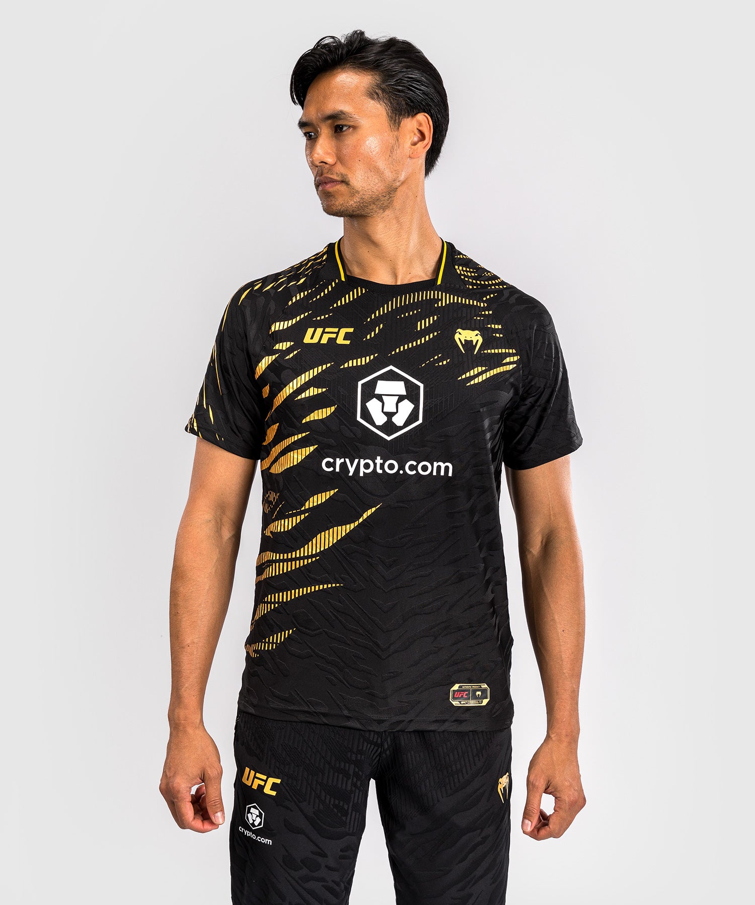 UFC Fusion Fight Night Men’s Walkout Jersey Authentic Champion - Venum