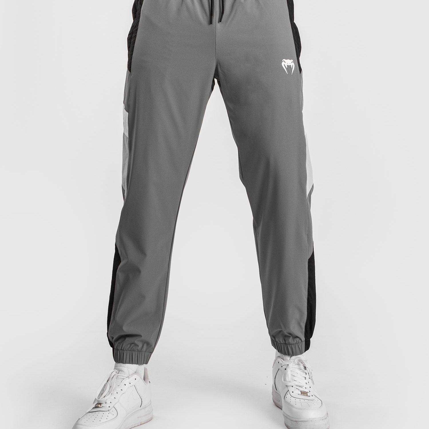 JOGGERS_ATTACK_90_GREY_01_f444.jpg