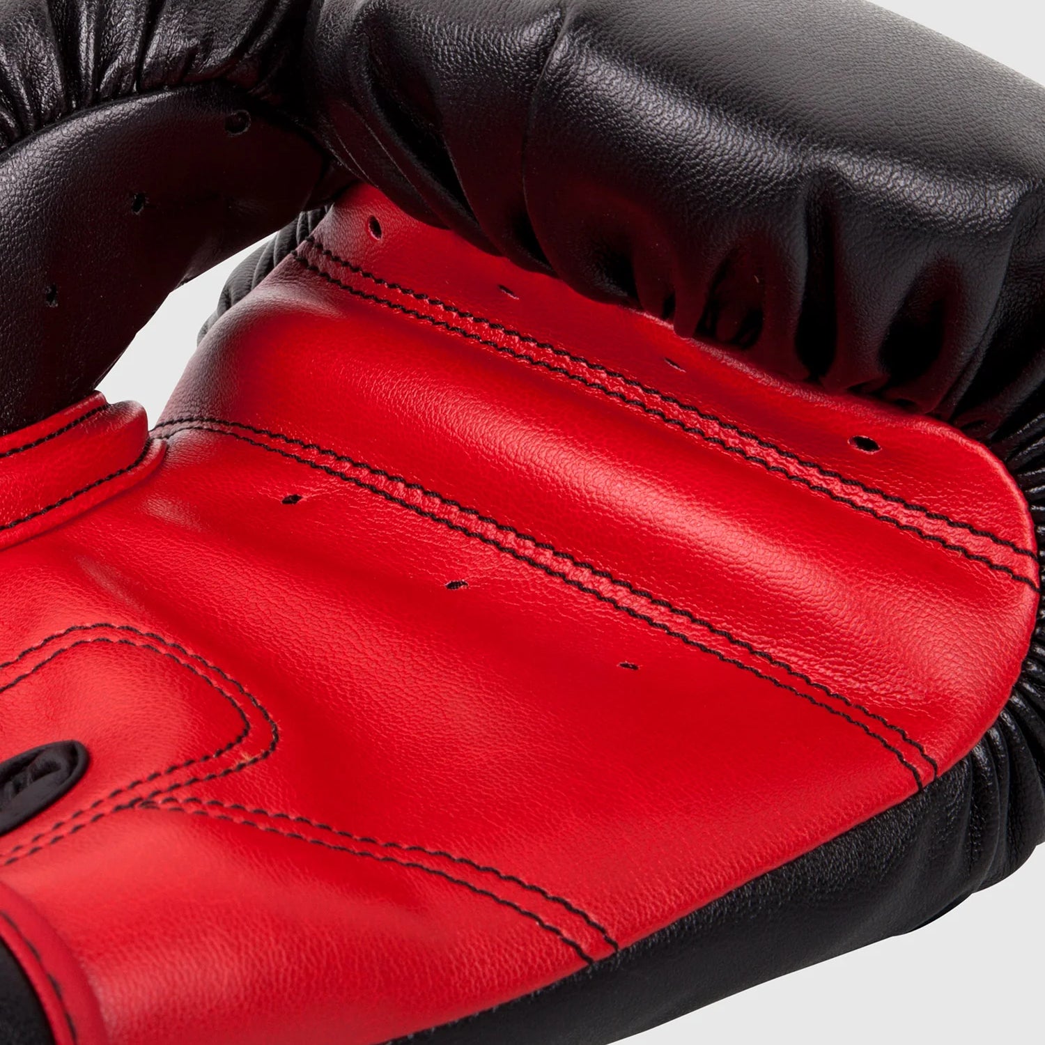 c_252F2_252F9_252Ff_252Fc29f7eb92166b3d9681a215f688fdbc33bcb83a6_BG_CONTENDER_KID_BLACK_RED_HD_04.webp