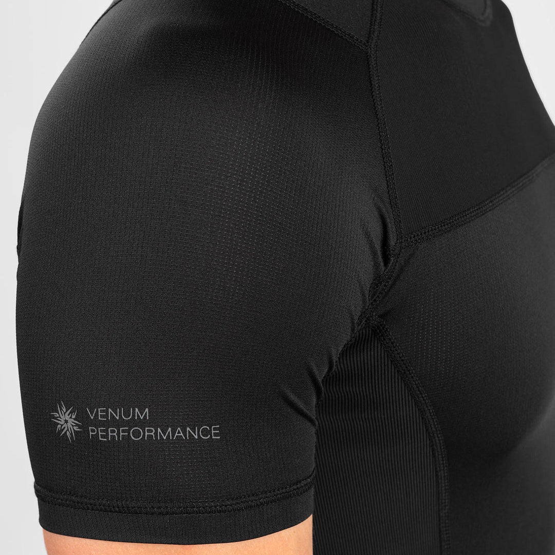 c_252F7_252F1_252F9_252Fc71980605b7591a35c5327ffeba96b4f90d5598a_Venum_G_Fit_Air_Rashguard_Shortsleeve___Black_5_1080x_b5f1459a-1ae7-4c36-9ef4-d1e22df773d6.jpg