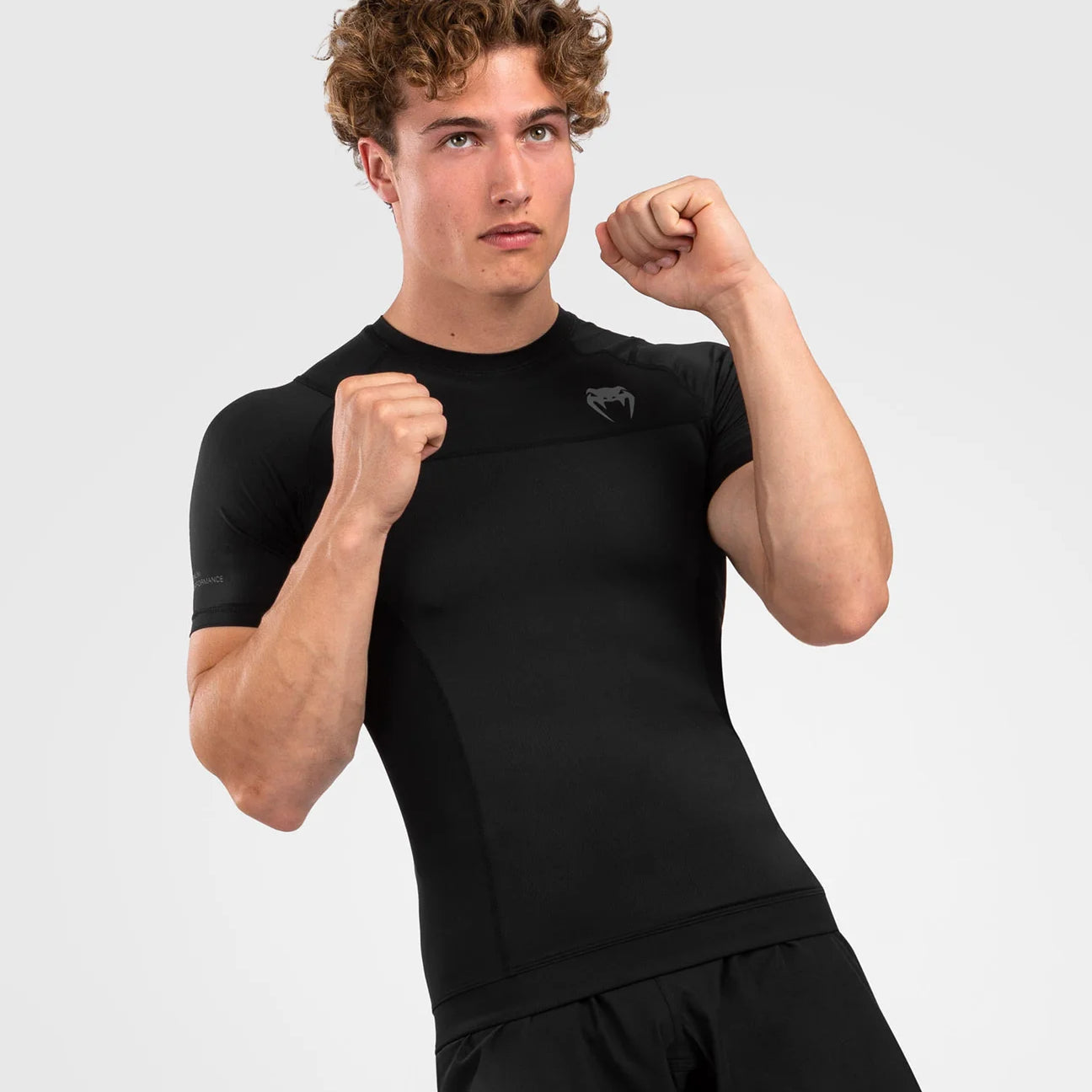VENUM - G-FIT AIR RASHGUARD SHORTSLEEVE
