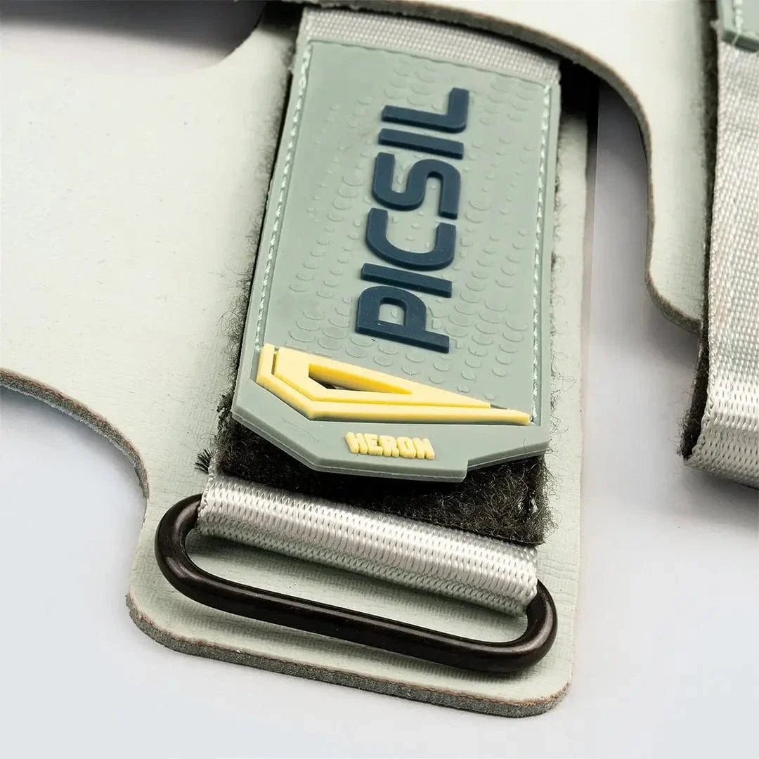 Picsil - Heron Grips