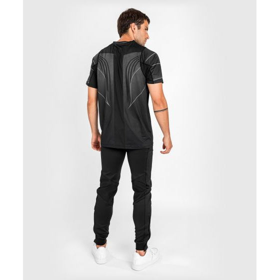 Venum - UFC Authentic Fight Night 2.0 Kit by Venum Men's Walkout Jersey