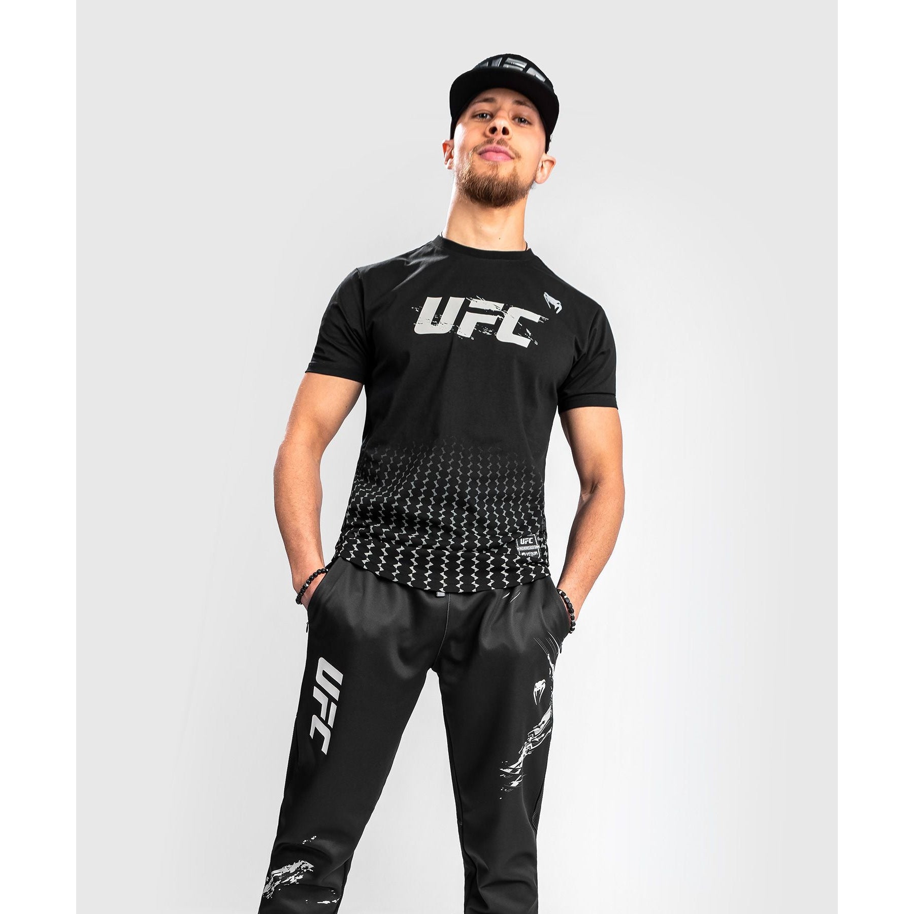 UFC Authentic Fight Week Mens 2.0 SS Tee - Venum